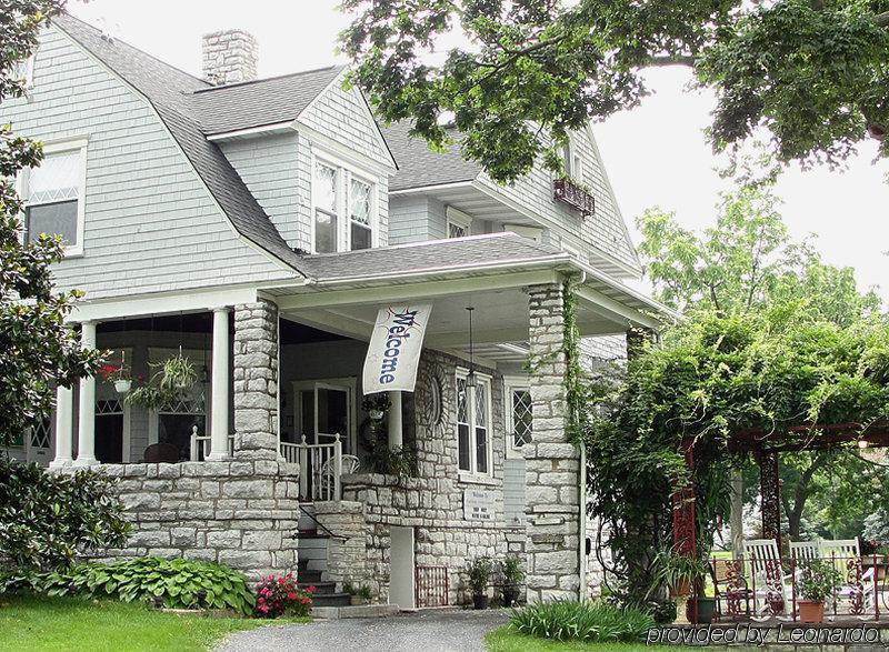 Friendly City Inn B&B Harrisonburg Exteriör bild
