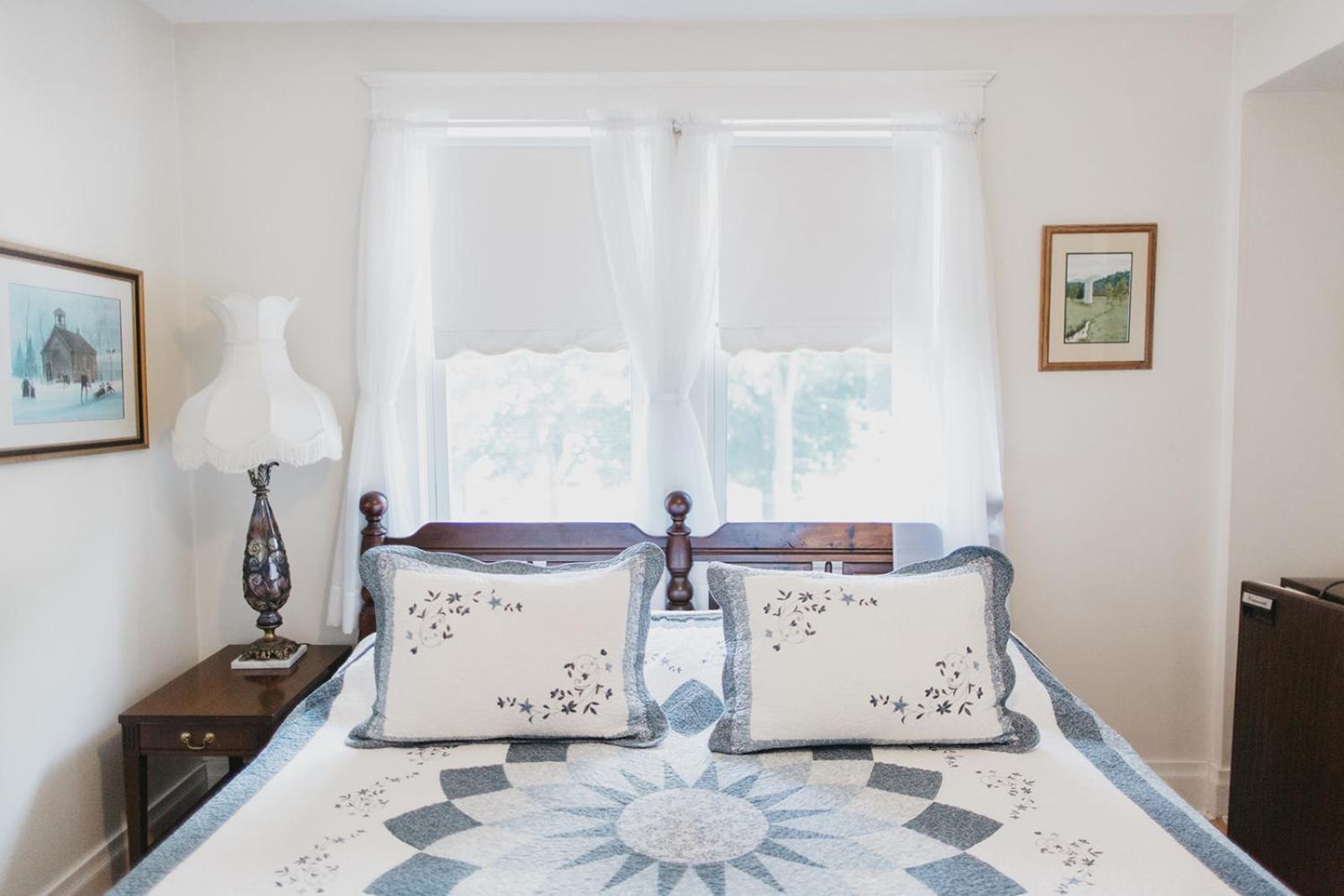 Friendly City Inn B&B Harrisonburg Exteriör bild
