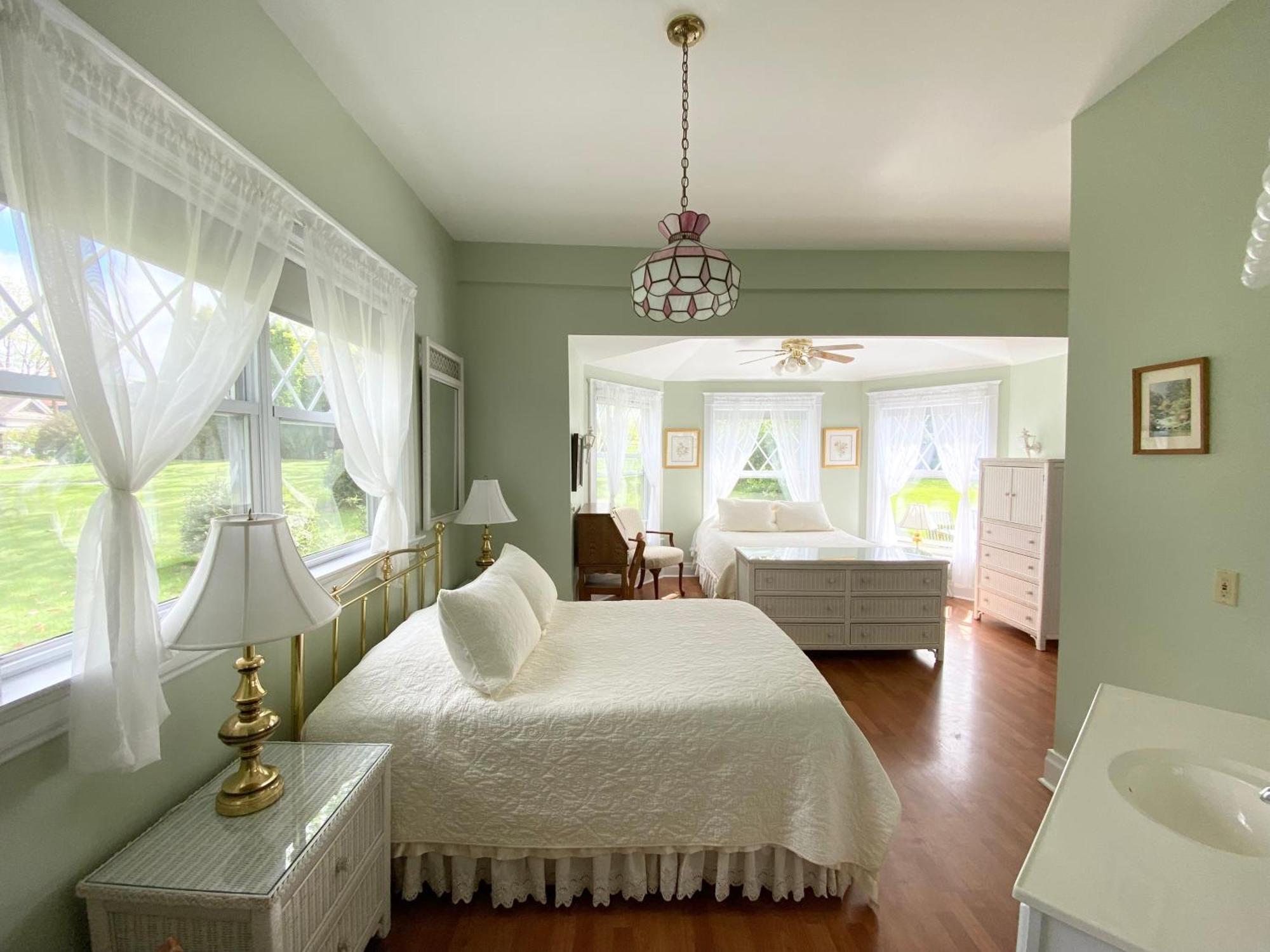 Friendly City Inn B&B Harrisonburg Exteriör bild