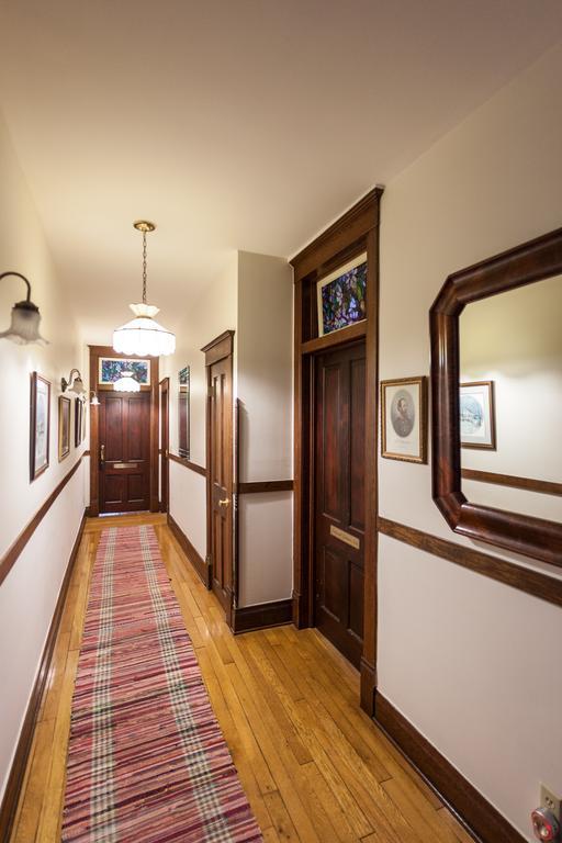 Friendly City Inn B&B Harrisonburg Exteriör bild