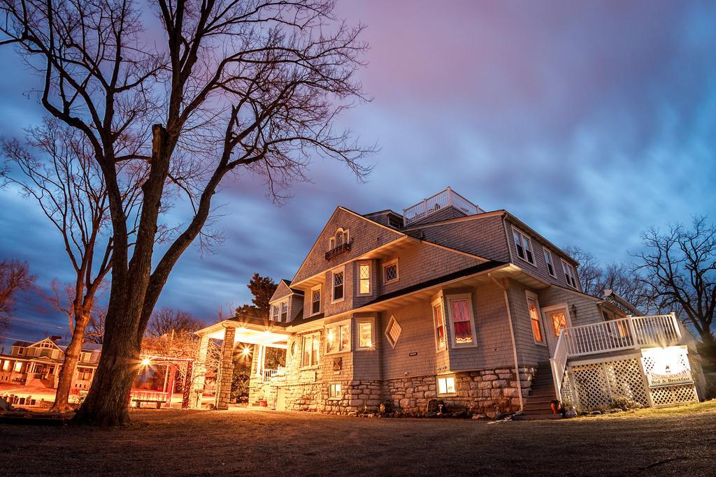 Friendly City Inn B&B Harrisonburg Exteriör bild